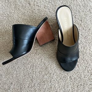 Bettye Muller Cadiz Heel Sandals, Size 6